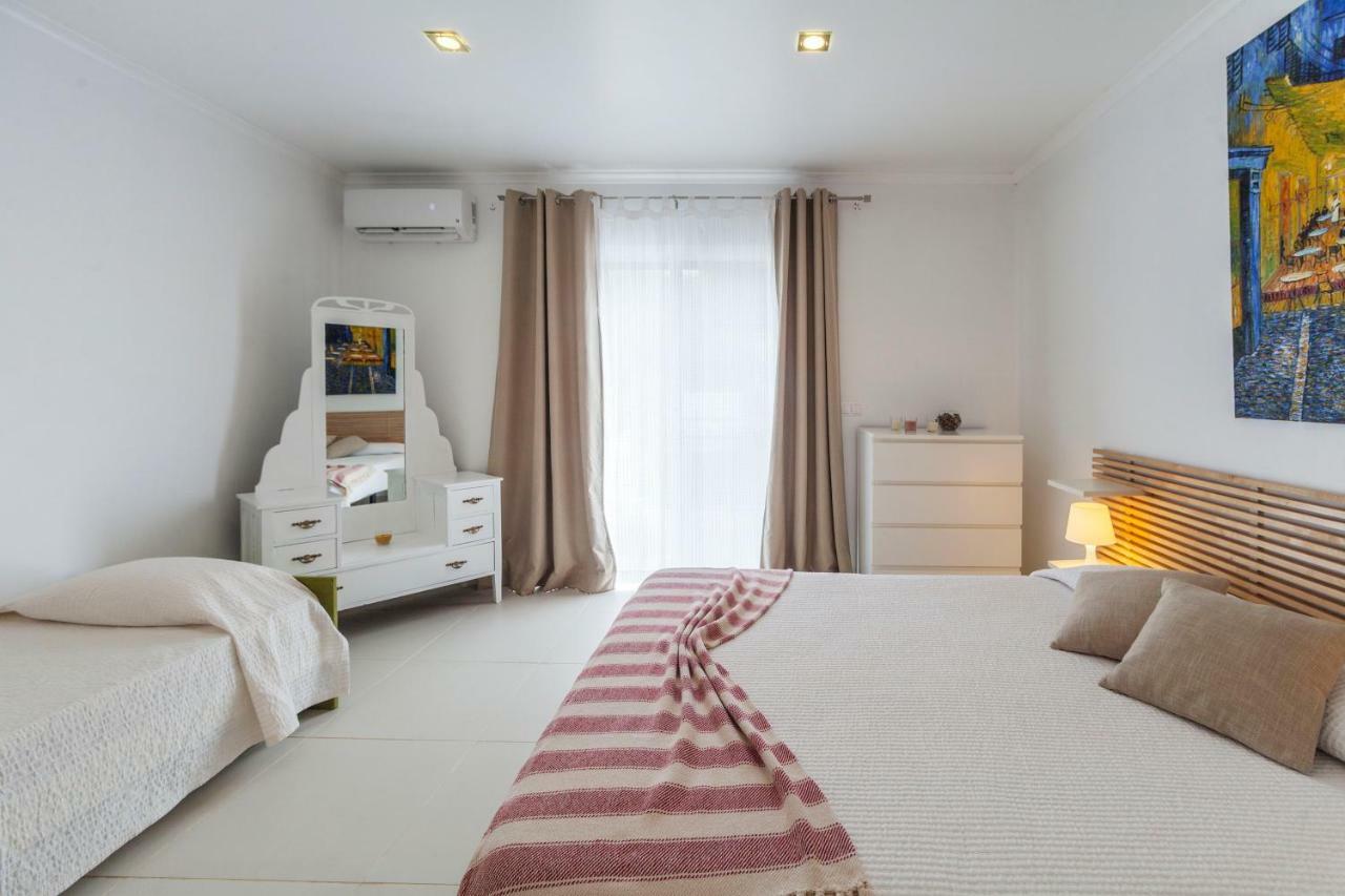 Casa Do Poema Villa Фурнаш Екстериор снимка